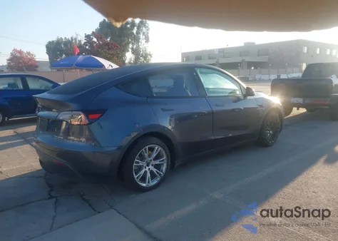 2020 Tesla Model Y Long Range Dual Motor All-Wheel Drive from USA, damaged, VIN 5YJYGDEE0LF030096